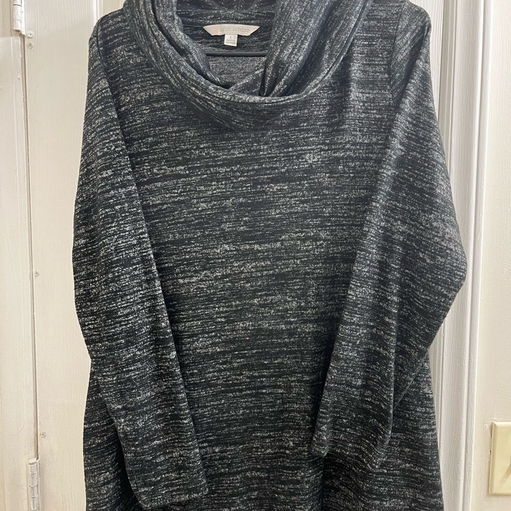 Sweater - Picture 2 of 3